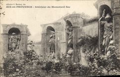 CPA Aix en Provence Interieur du Monument Sec 