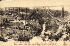 CPA Cantal Garabit Le Viaduc et la Vallee de la Truyere 