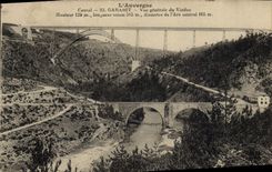 CPA L'Auvergne Cantal Garabit Vue generale du Viaduc 