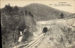 CPA L'Auvergne Cantal Le Lioran Tunnel du Chemin de fer et l'Alagnon 