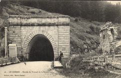CPA Le Lioran Entree du Tunnel de la Route 