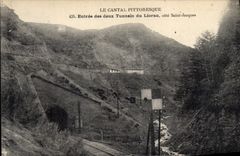 CPA Les Cantal Pittoresque Entree des deux Tunnels du Lioran cote Saint Jacques 