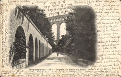 CPA Roquefavour Depuis la Gare au Pont 