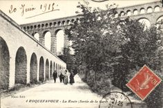 CPA Roquefavour La Route Sortie de la Gare 