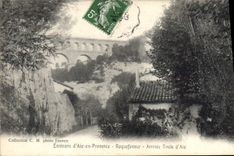 CPA Environs d'Aix en Provence Roquefavour Arrivee Route d'Aix 