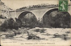 CPA Roquefavour L'Arc Le Pont du Chemin de fer 