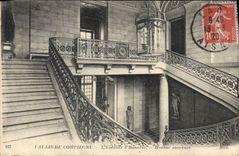 CPA Palais de Compiegne L'Escalier d'Honneur 