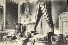 CPA Compiegne Chateau Chambre jaune 