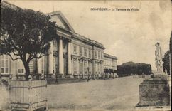 CPA Compiegne La Terrasse du Palais 