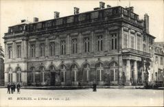 CPA Bourges L'Hotel de Ville 