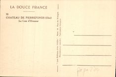 CPA Chateau de Pierrefonds Oise La Cour d'Honneur 