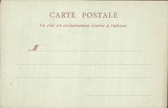 CPA Chateau de Pierrefonds Cour d'Honneur le Beffroi 