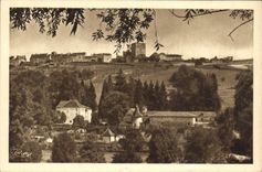 CPA Semur en Brionnais S et L Le Chateau de la Vallee et vue generale 