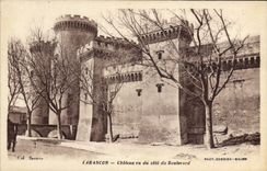 CPA Tarascon Chateau vu du cote du Boulevard 