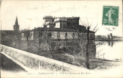 CPA Tarascon vue du Chateau du Roi Rene 