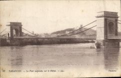 CPA Tarascon le Pont suspendu sur le Rhone 