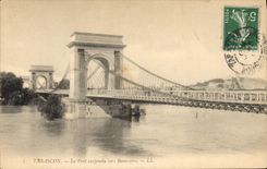 CPA Tarascon le pont suspendu vers Beaucaire 