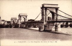 CPA Tarascon le Pont suspendu 