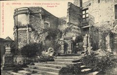 CPA Grignan Chateau l'Escalier d'Honneur et la Tour Francois Ier 