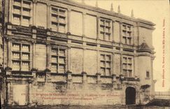 CPA Grignan le chateau restaure deuxieme Cour d'Honneur facade Carcassonne et Tour Francois Ier 
