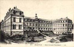 CPA Beauvais Ecole Normale d'Instituteurs 