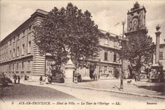 CPA Aix en Provence Hotel de Ville La Tour de l'Horloge 