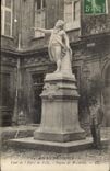CPA Aix en Provence Cour de l'Hotel de Ville Statue de Mirabeau 