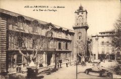 CPA Aix en Provence La Mairie et la Tour de l'Horloge 