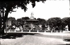 CPA Aix en Provence Fontaine de la Rotonde 