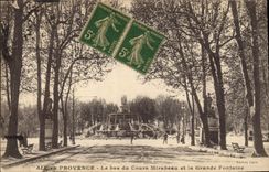 CPA Aix en Provence Le Bas du Cours Mirabeau et la Grande Fontaine 