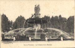 CPA Aix en Provence La Fontaine de la Rotonde 