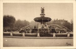 CPA Les Petits Tableaux de Provence Aix en Provence La Fontaine de la Rotonde oeuvre de Tournadre et