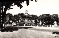CPA Aix en Provence Fontaine de la Rotonde 