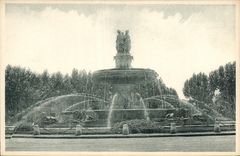 CPA Aix en Provence Fontaine de la Rotonde 