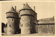 CPA La Douce France Guerande Loire Inf Porte Saint Michel 