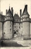 CPA Langeais Entree du Chateau Le Pont Levis 