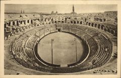 CPA Nimes Interieur des Arenes romaines 