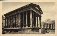 CPA Nimes La Maison Carree monument romain 