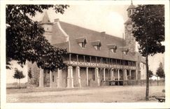 CPA Montlucon Allier Le Vueau Chateau 