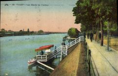 CPA Vichy Les Bords d l'Allier 