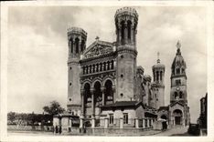 CPA La Doce France Lyon Rhone Basilique Notre Dame 