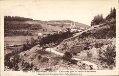 CPA La Louvesc Ardeche l'Arrivee par la route d'Annonay 