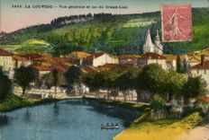 CPA La Louvesc Vue generale et lac du Grand Lieu 