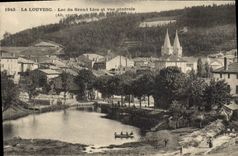CPA La Louvesc Lac du Grand Lieu et vue generale 