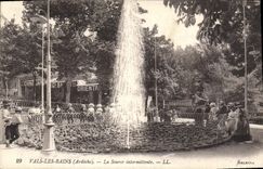 CPA Vals les Bains Ardeche La Source intermittente 