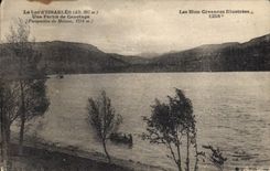CPA Le Lac d'Issarles Une Partie de Canotage Les Htes Cavennas Illustrees 