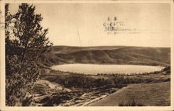CPA Lac d'Issarles Ardeche Ardeche Vue panoramique 