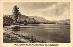 CPA Lac d'Issarles Ardeche Beau site dans pittoresque region touristique des Hautes Cevennes 