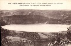 CPA Lac d'Issarles Ardeche Vue generale prise du Suc Ramenou 