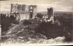 CPA Env d'Arles Mont Majour les Ruines de l'Abbaye celebre au temps de Charlemagne une eglise a troi